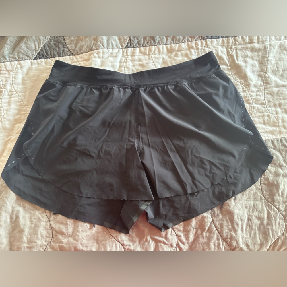 Lululemon Athletica Black Athletic Shorts Moisture-Wicking Lightweight